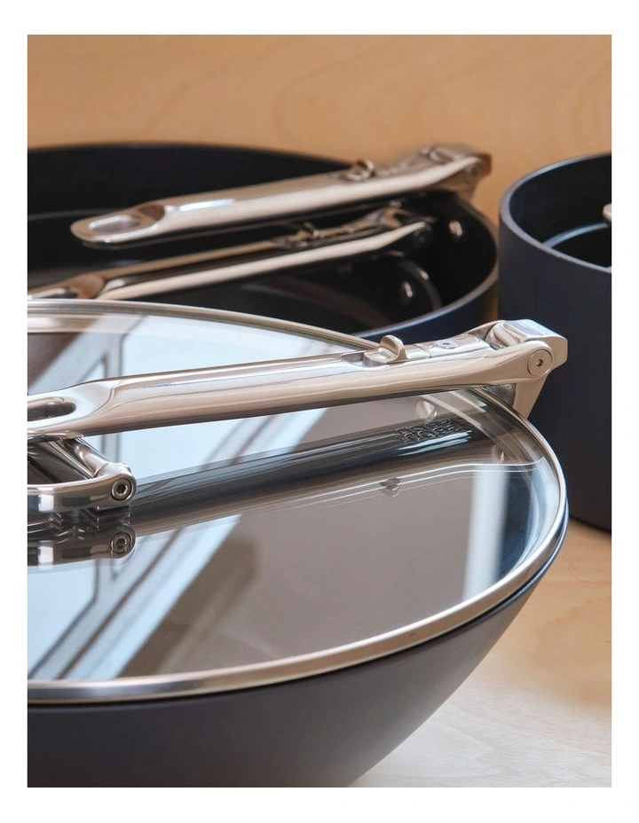 Space Non Stick wok With Lid 32cm/12.5inch in Blue image 5