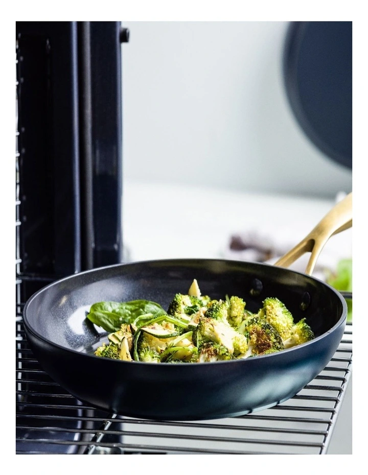Jewel 7 Piece Cookware Set in Oxford Blue image 2