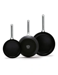 Omega 3PC Cookware Set in Black PFAS-free ceramic non-stick