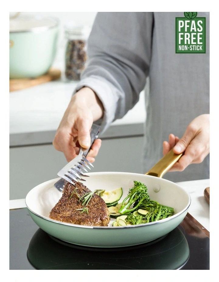 Padova 2pc Frypan Set 26/30cm - PFAS-free ceramic non-stick in Mint Green image 2