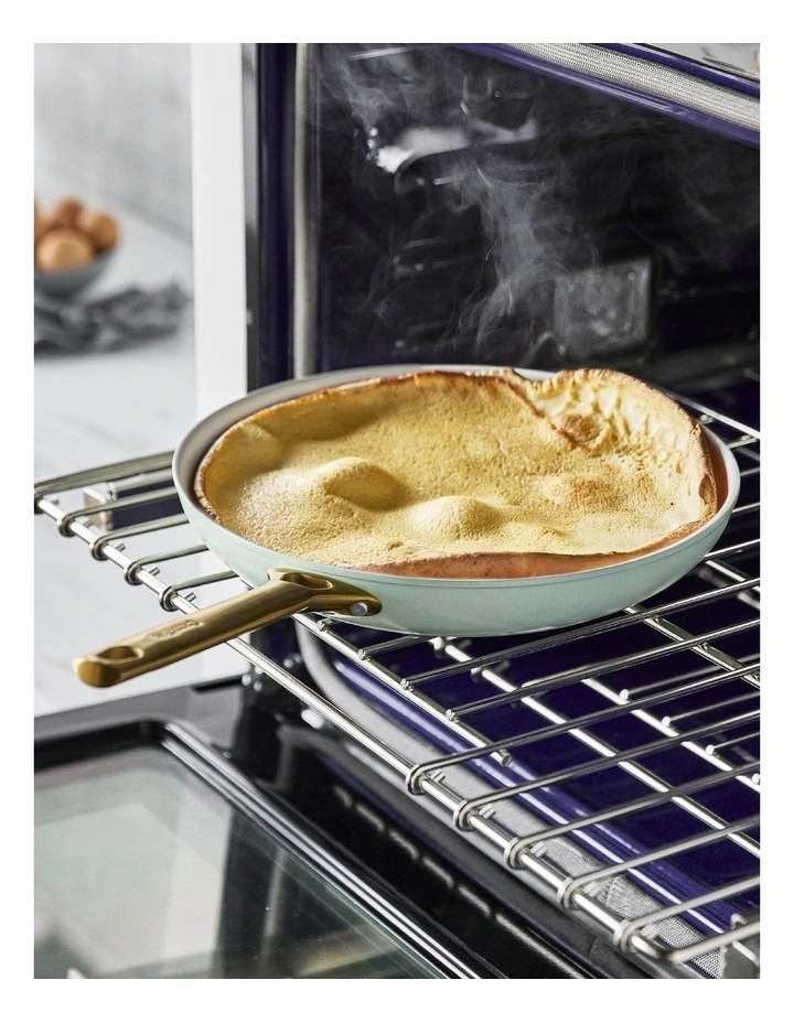 Padova 2pc Frypan Set 26/30cm - PFAS-free ceramic non-stick in Mint Green image 3