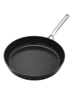 GP5 Frypan 30cm PFAS-free in Black