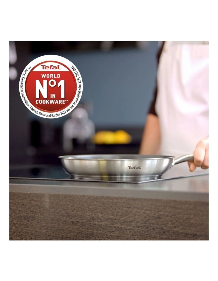 Virtuoso Induction Stainless Steel Uncoated Twin Frypan 24/28cm in Silver image 5