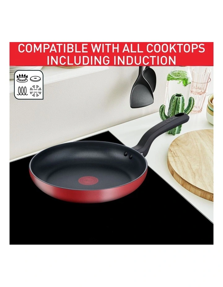Delight Induction Non-Stick Twin Pack 28cm Frypan / 28cm Wok in Red image 6