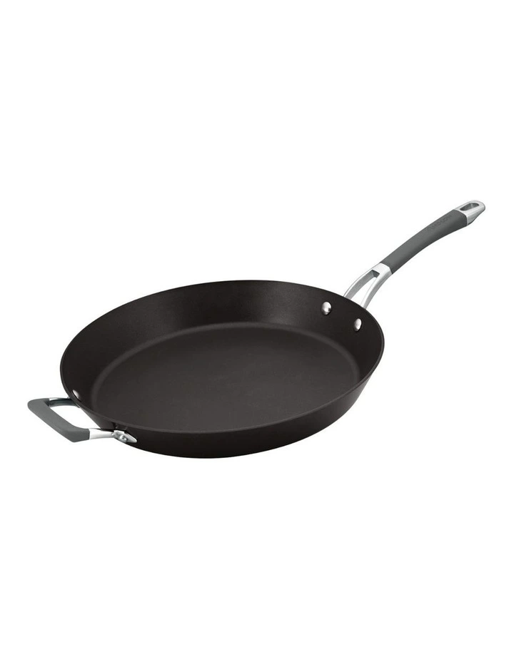 Endurance+ Skillet Fry Pan 34cm in Black image 1