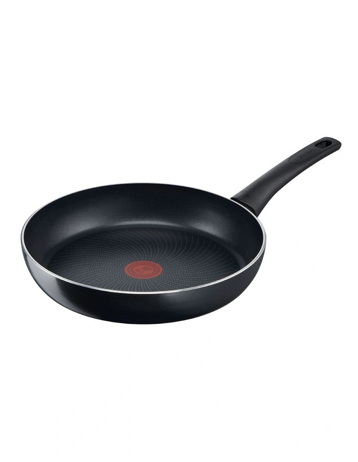 Generous Cook Induction Non-Stick Frypan 32cm in Black image 1
