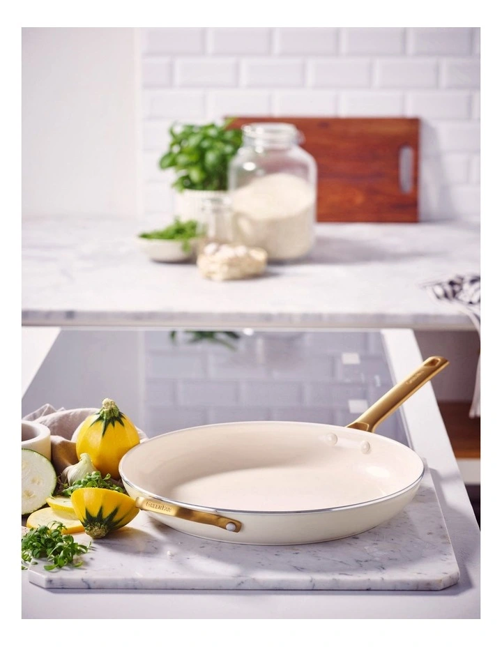 Padova Frypan with HH 32cm in Cream image 2