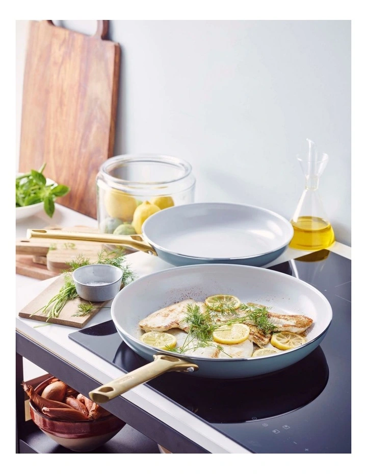 Padova 2pc Frypan set 26/30cm Smokey Blue PFAS-free image 3