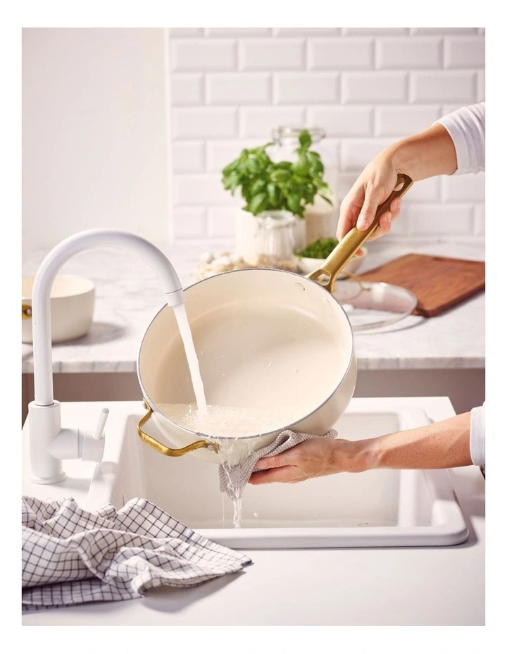 Padova Saute Pan 3.6L 28cm in Cream image 5