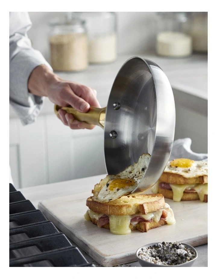 Padova Reserve PFAS-free Stainless Steel Frypan 20cm in Silver image 3