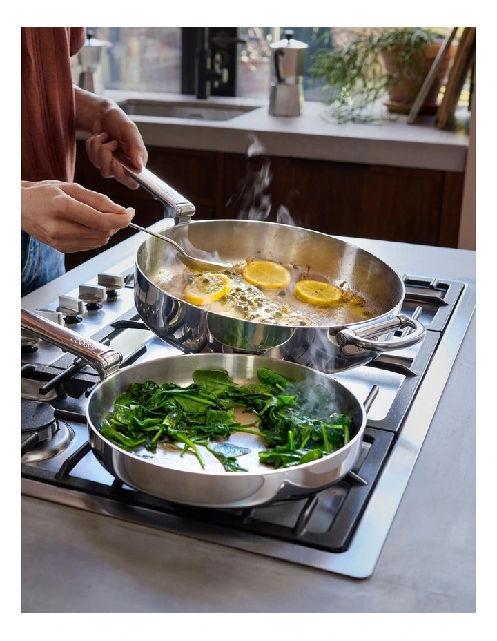 Space Steel 24 cm/9.5 inch Frying Pan in Silver image 3