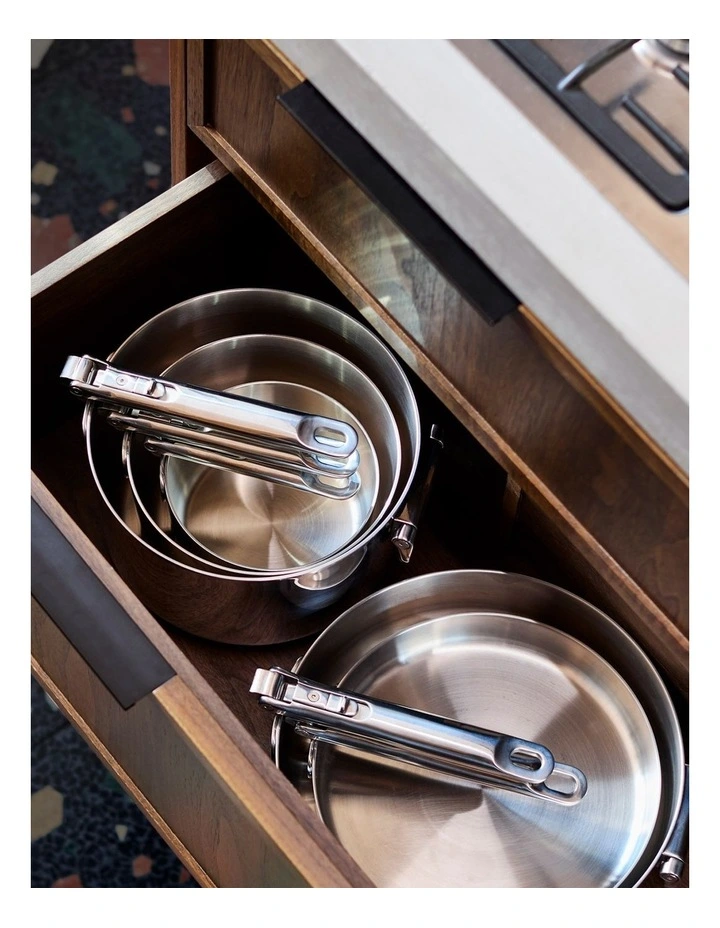 Space Steel 24 cm/9.5 inch Frying Pan in Silver image 4