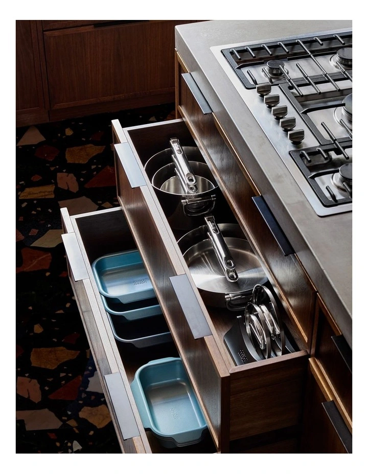 Space Stainless Steel Saute pan with Lid 28cm in Silver image 6