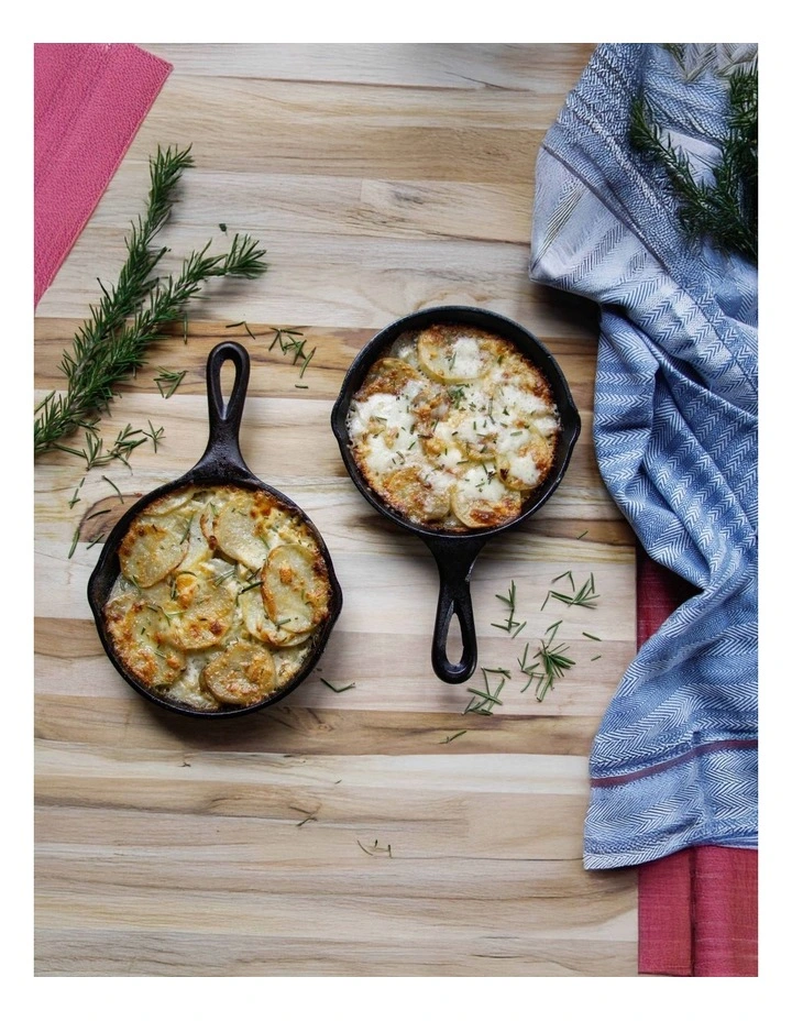 Cast Iron Skillet 16.5cm in Black image 5