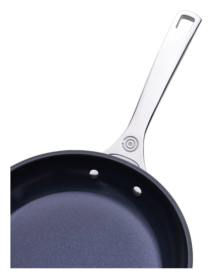 Non-Stick Ceramic Deep Frying Pan 30cm in Black image 4