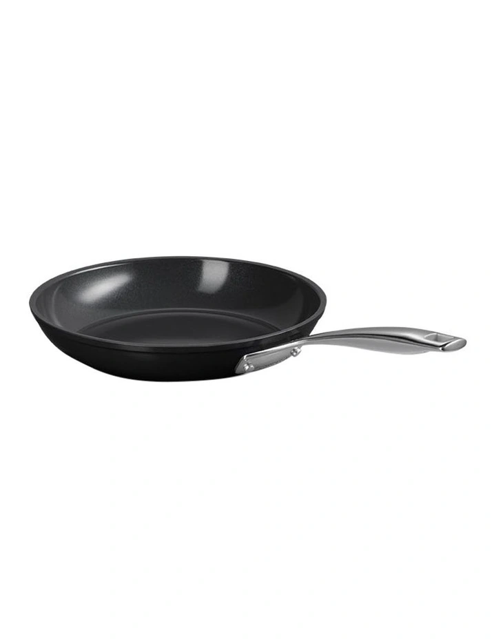 ENSC Shllw Frying Pan 20cm in Black image 3