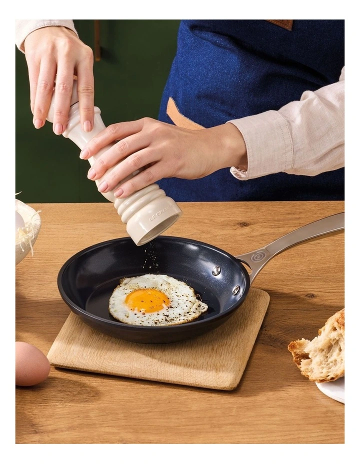 ENSC Frying Pan 24cm in Black image 5