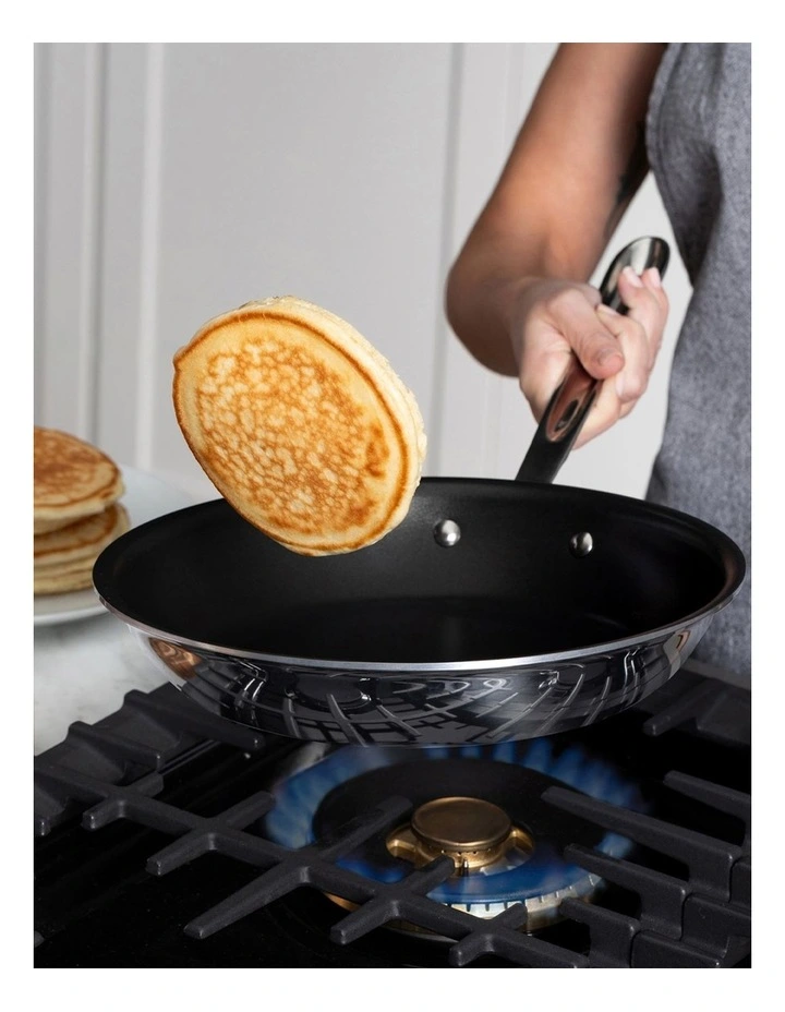 D3 Induction Non-Stick Stainless Steel Frypan 25cm in Silver image 5