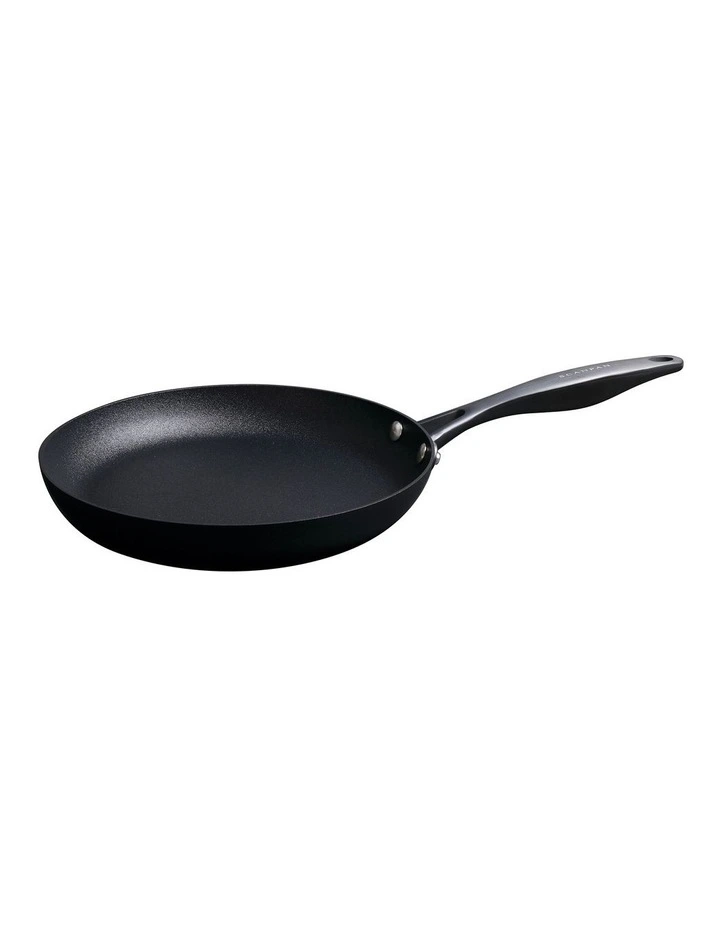 Fry Pan 32cm in Black image 2