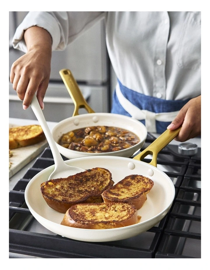 PFAS-Free Ceramic Non-Stick Padova Reserve Frypan 26cm in Cream image 3