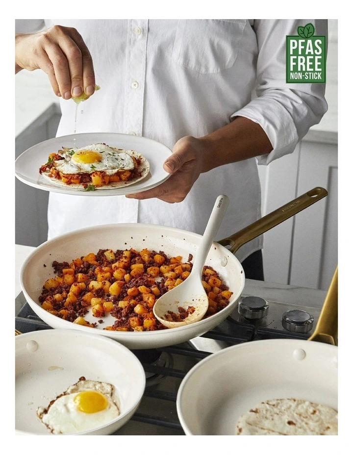 PFAS-Free Ceramic Non-Stick Padova Reserve Frypan 30cm in Cream image 2