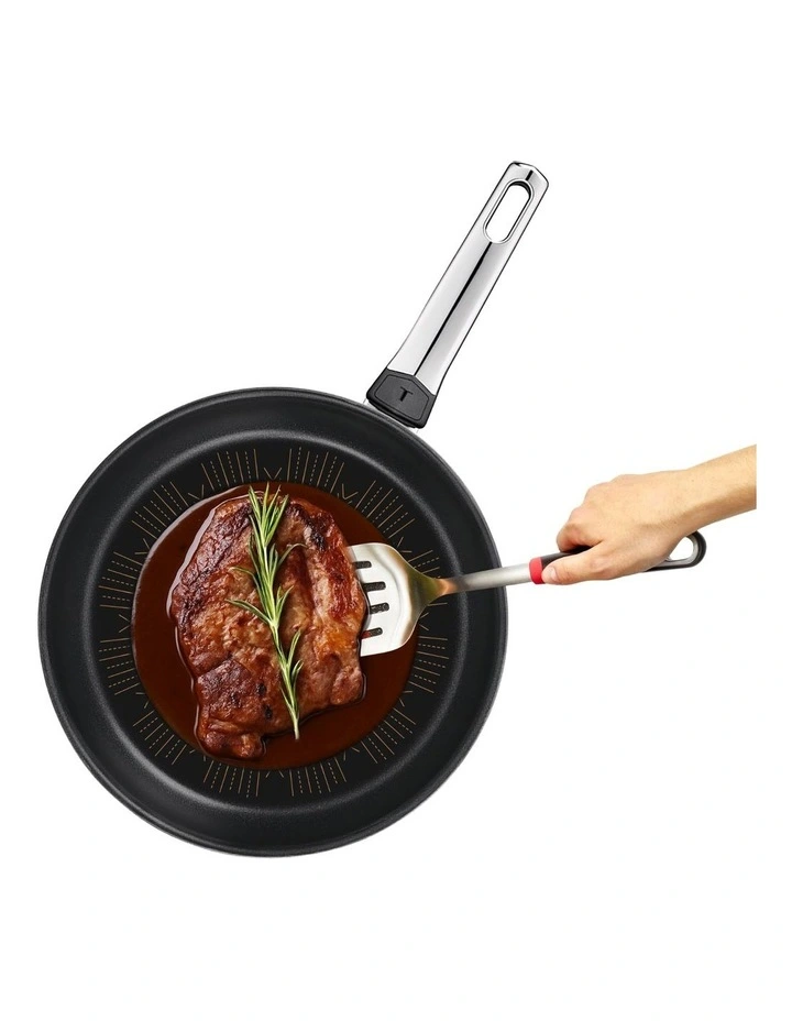 Emotion Flavors Induction Oil Concentrating Non-Stick Frypan 28cm in Silver image 4