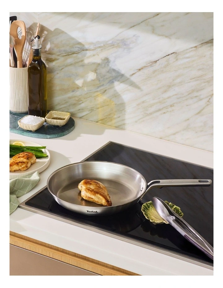 Extreme Induction Uncoated Frypan 24cm in Silver image 2