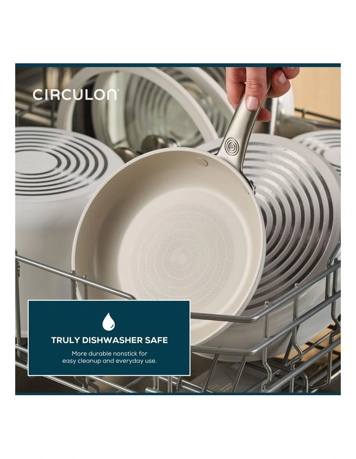 Circulon Halo with LaserDefense Skillet 25cm in Pearl White image 4