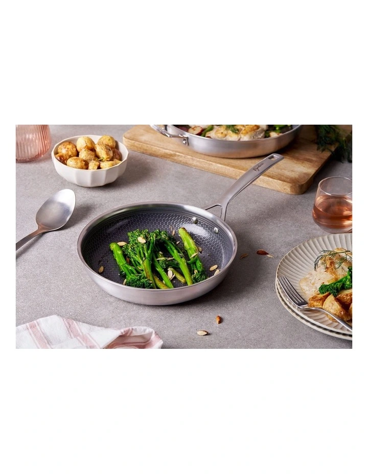 Pyrohex Twin Pack Fry Pan set - 20/28cm image 5