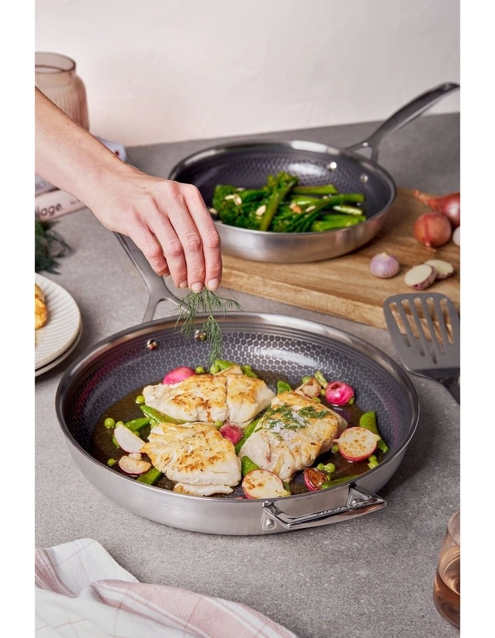Pyrohex Twin Pack Fry Pan set - 26/32cm image 5