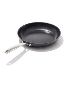 Good Grips Pro Hard Anodized 26cm Frypan in Black
