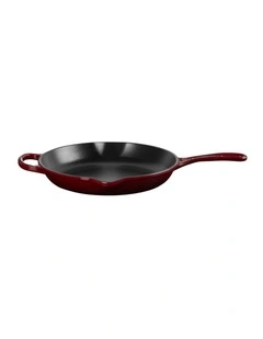 Signature 26cm Skillet in Garnet