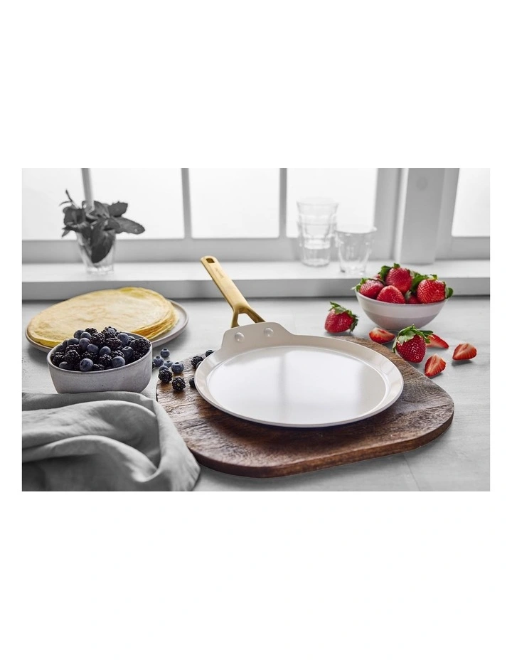 Padova Reserve Crepe Pan 26cm Cream image 6