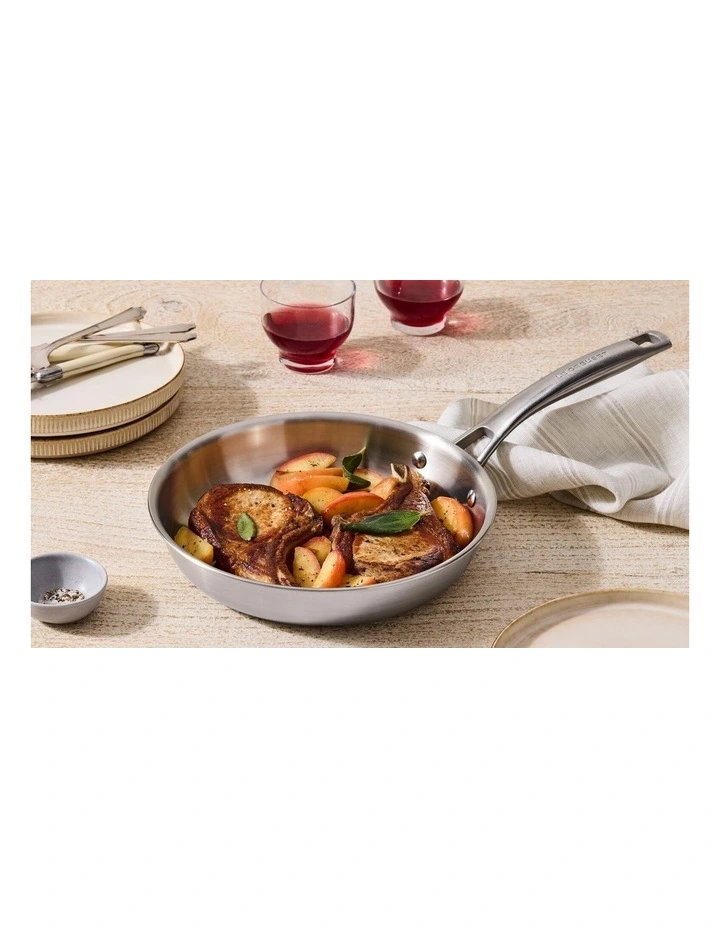Essentials 3-Ply 24cm Frying Pan Uncoated image 7