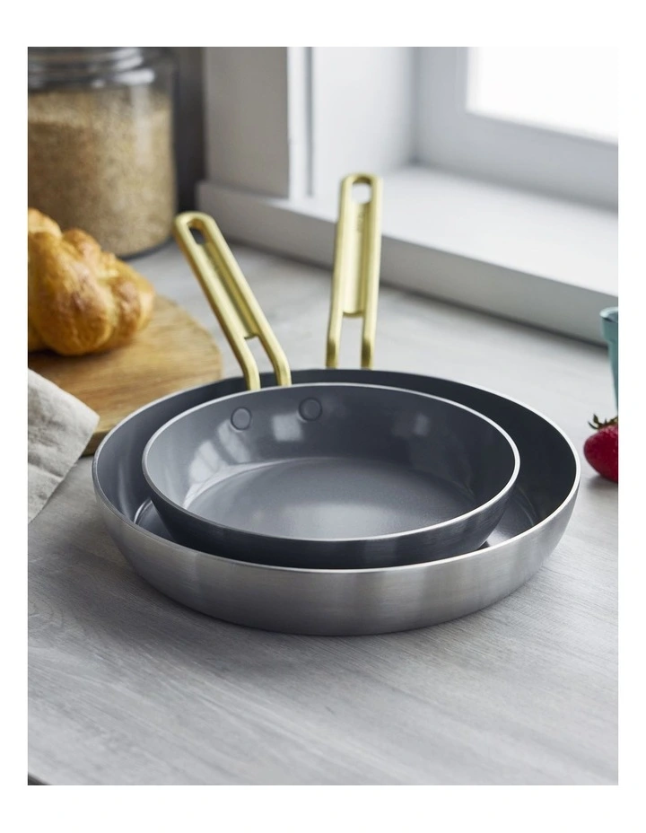 Tucci 20cm and 26cm Frypan Set image 2