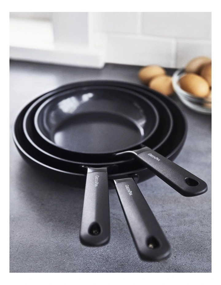 SmartShape 20/28cm 2pc Frypan Set Black PFAS-free ceramic non-stick image 4