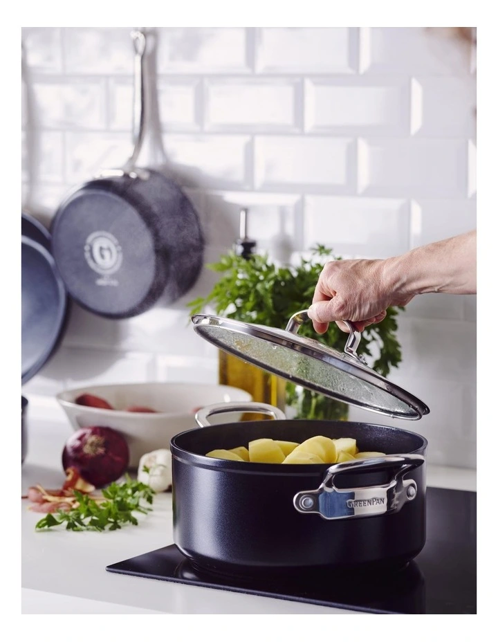 Barcelona Pro Frypan 30cm in Grey image 4