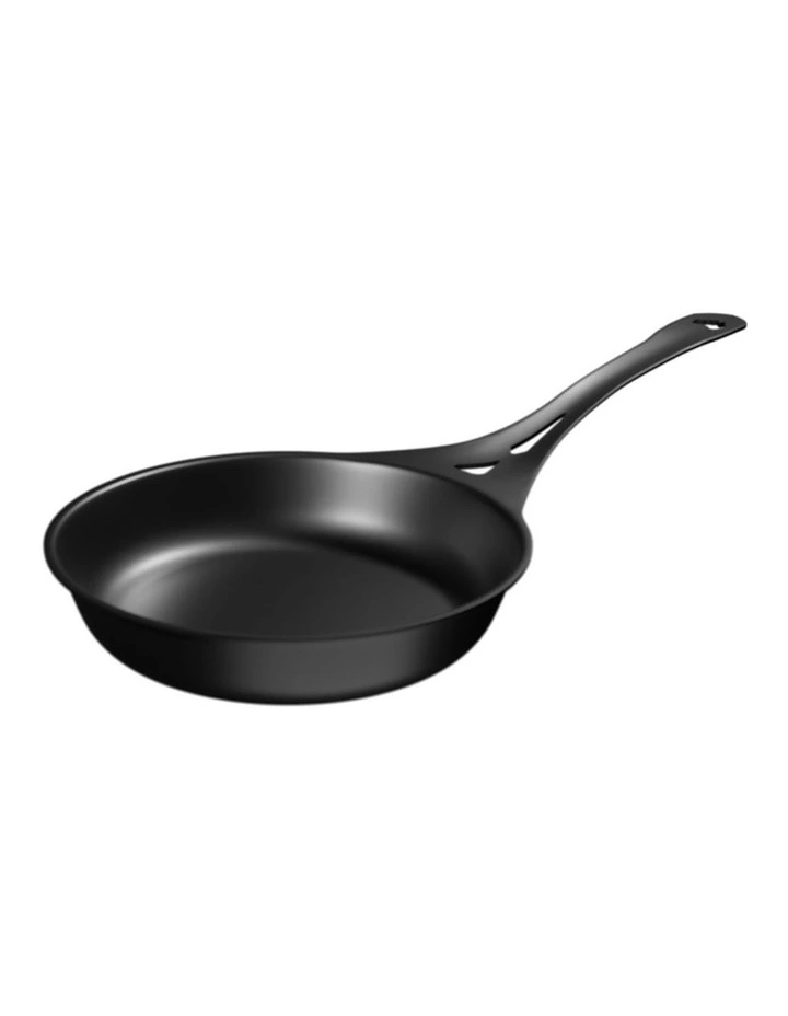 Quenched Lightning Pan Long Handle 20cm in Black image 1