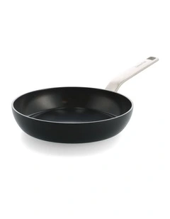 Evolution Frypan 24cm PFAS-free ceramic non-stick  in Black