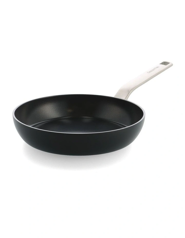 Evolution Frypan 24cm in Black image 1