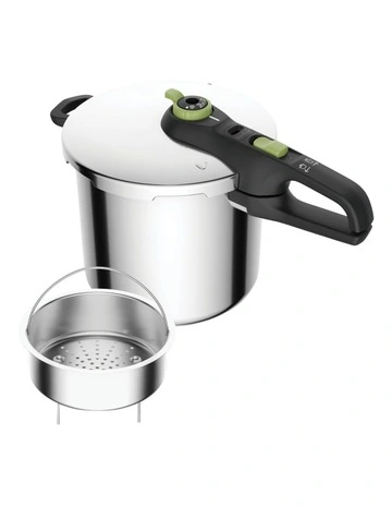 Induction Stainless Steel Pressure Cooker 8L in Silver