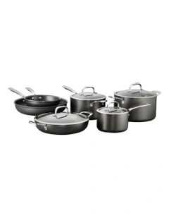 ONE Hard Anodised 6 Piece Cookset in Black