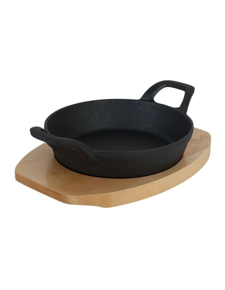 Pre Seasoned Round Pan Black w/Wood Tray image 1