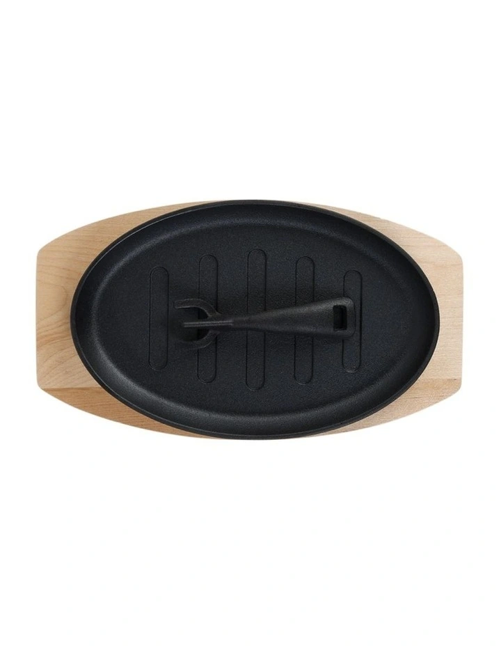 Pre Seasoned SizzlPlate w/Wood Black image 1