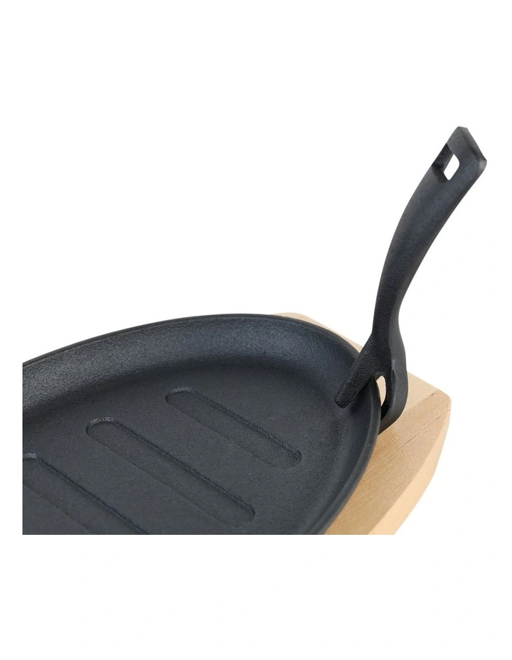 Pre Seasoned SizzlPlate w/Wood Black image 2