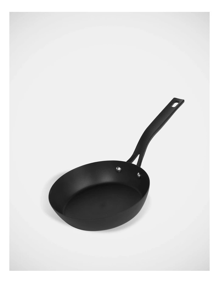Pre-Seasoned Carbon Steel Frypan 20cm image 1