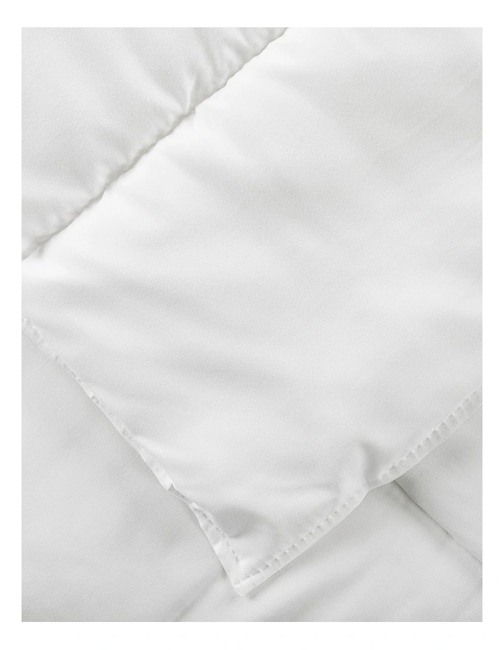 Quilt & Pillow Bed Pack in White image 6