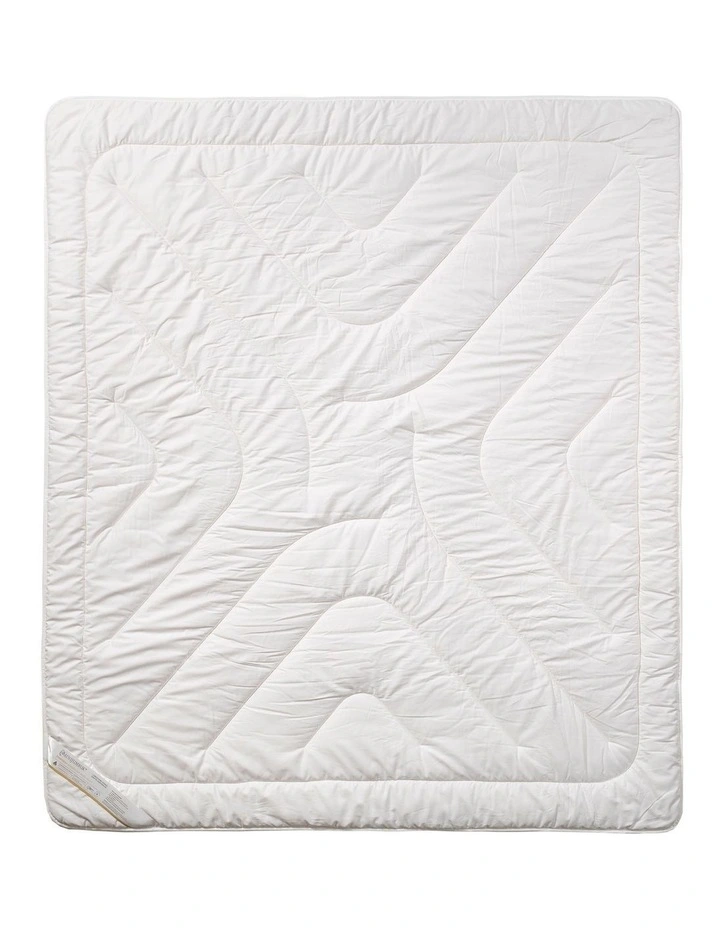 Everyday Australian Wool Quilt in White image 7