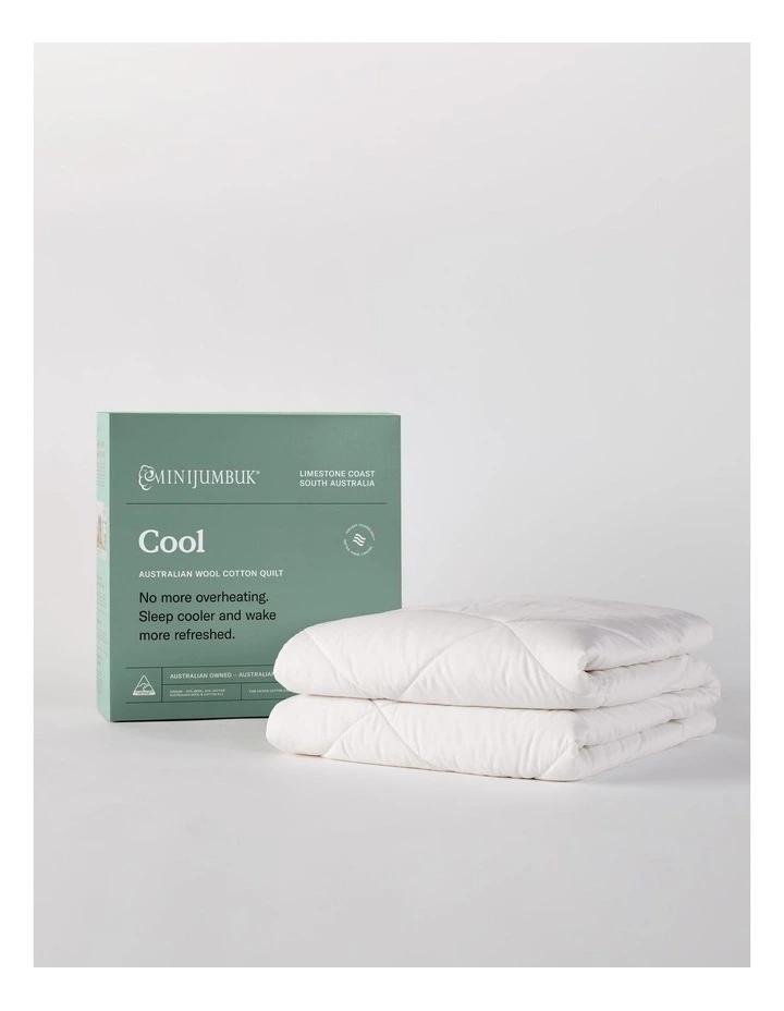 Cool Australian Wool Cotton Quilt in White image 1