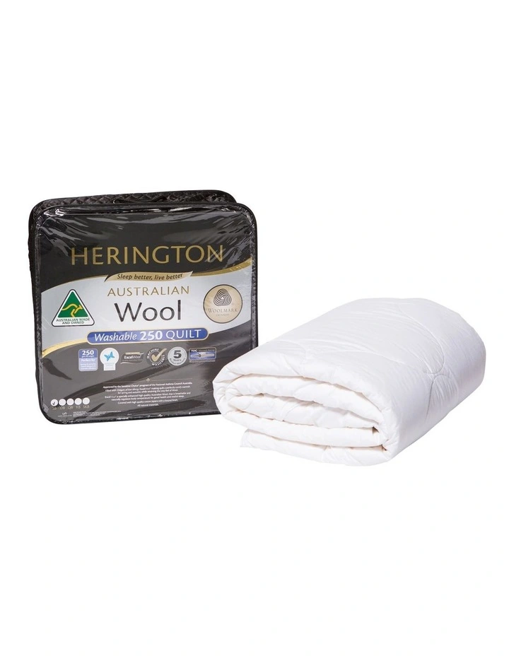 Premium Wool Quilt image 2